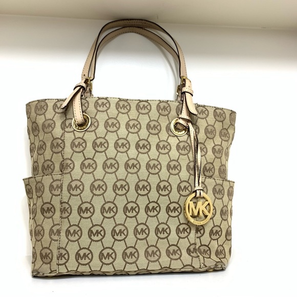 Michael Kors Jet Set EW Signature Tote Monogram Jacquard - Picture 4 of 8